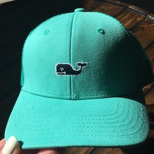 Vineyard Vines Logo Trucker Cap 💙 BNWT!